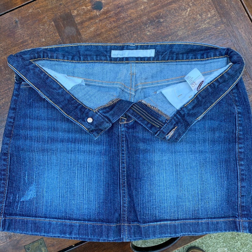 Cute mini skirt size 10